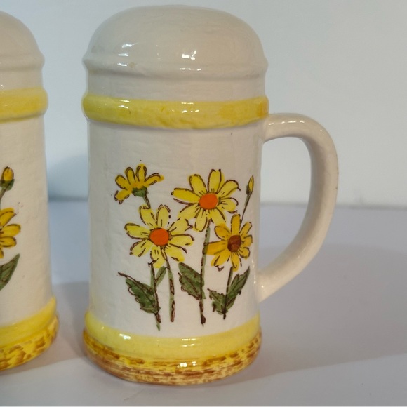Vintage Sears Roebock & Co Japan Salt & Pepper Shaker 1976/1978?? 4.5” Floral - Picture 7 of 10